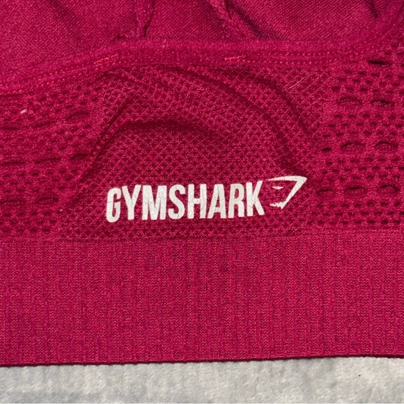 Gymshark Sports Bra Women’s Size Medium Magenta - Picture 5 of 6